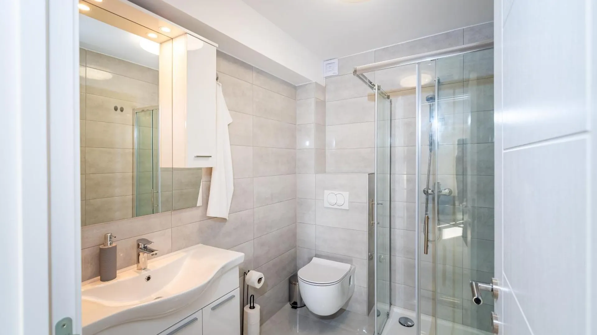 Apartment Ilux-2 Novigrad  Novigrad (Dalmatia)